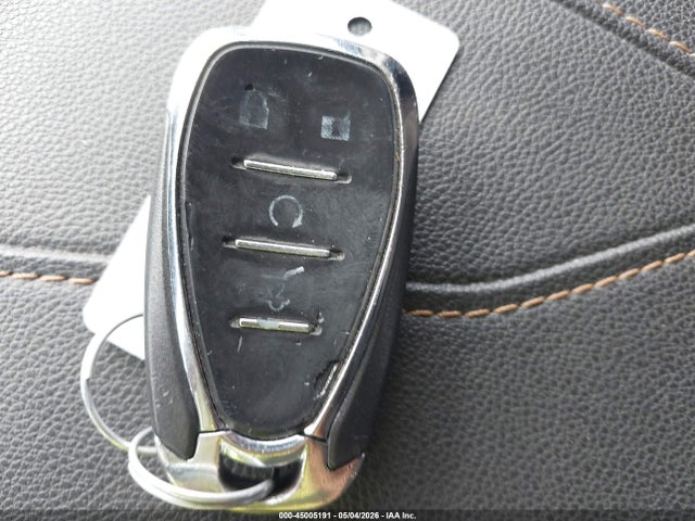 1GNEVGKWXLJ183446 Chevrolet Traverse Awd Lt Cloth