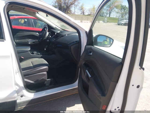 Aukcja sprzedaży 2017 Ford Escape Se, vin: 1FMCU9GD3HUE47470, numer aukcji: 45005214