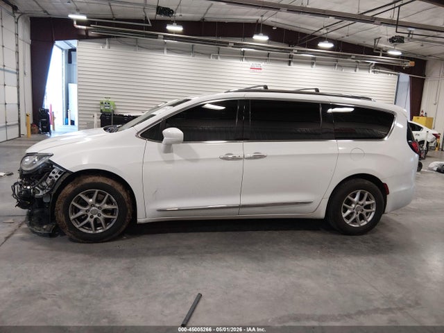 45005266 :رقم المزاد ، 2C4RC1BG3LR280361 vin ، 2020 Chrysler Pacifica Touring L مزاد بيع