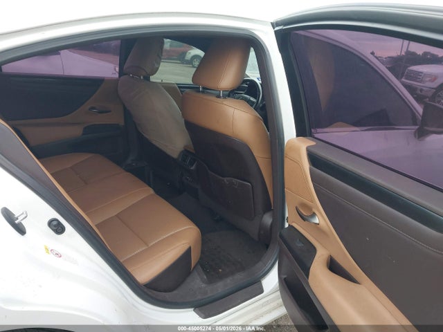 2019 Lexus Es 350 F Sport/luxury/ultra Luxury მანქანა იყიდება აუქციონზე, vin: 58ABZ1B11KU047645, აუქციონის ნომერი: 45005274