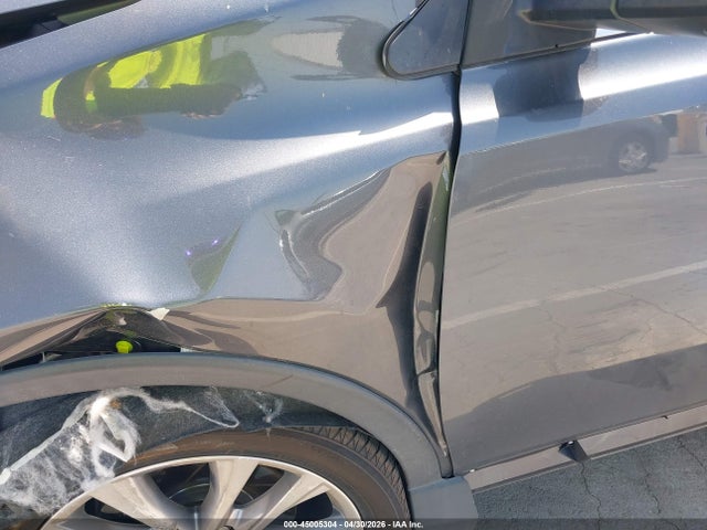 JTMYFREV9HD095611 Toyota Rav4 Limited/platinum
