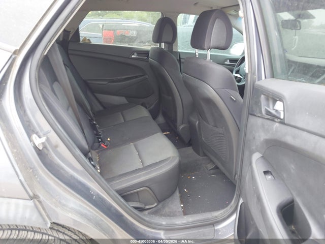 Продажа на аукционе авто 2016 Hyundai Tucson Se, vin: KM8J23A45GU127018, номер лота: 45005306