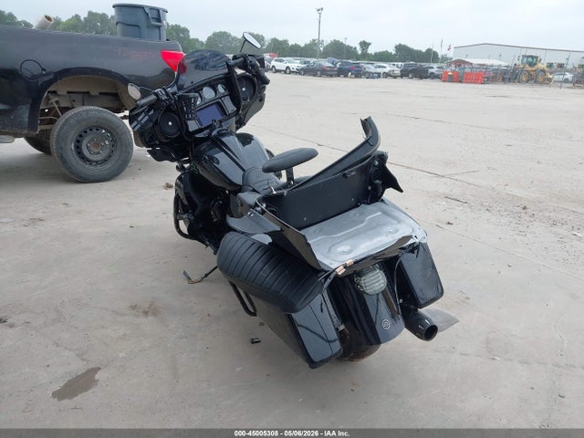 Harley-Davidson FLHTK 2023 1HD1KEF13PB632435 Image 3