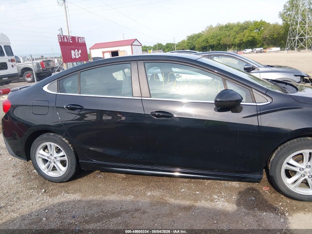 2017 Chevrolet Cruze Lt Auto მანქანა იყიდება აუქციონზე, vin: 1G1BE5SMXH7235671, აუქციონის ნომერი: 45005334