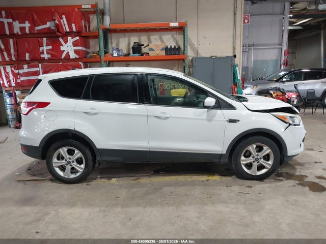 45005336 :رقم المزاد ، 1FMCU0GX4DUA41925 vin ، 2013 Ford Escape Se مزاد بيع
