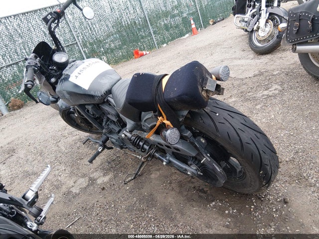 56KMTC005N3185737 INDIAN MOTORCYCLE CO. Scout Rogue Abs