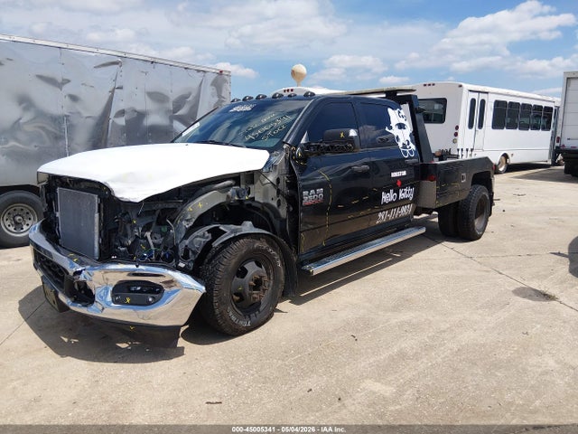 RAM 3500 Tradesman 2015 3C63RPGL1FG541405 Image 2