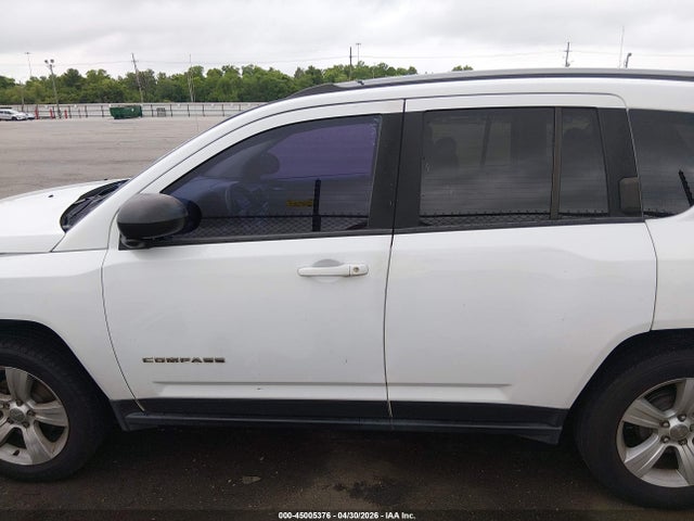 Jeep Compass Sport 2016 1C4NJCBA3GD621830 Image 14