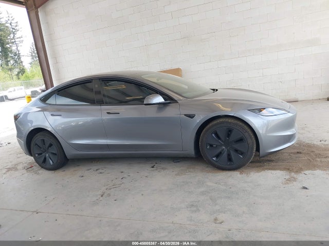5YJ3E1EA3TF151250 Tesla Model 3 Premium Rear-wheel Drive/rear-wheel Drive