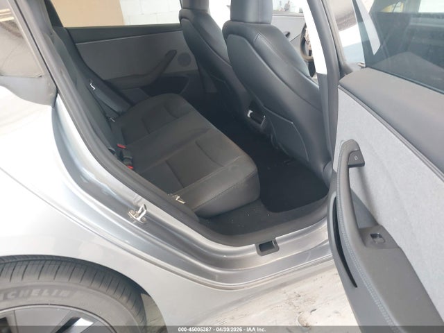 5YJ3E1EA3TF151250 Tesla Model 3 Premium Rear-wheel Drive/rear-wheel Drive