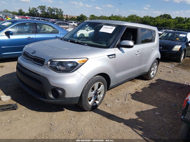 45005389 :رقم المزاد ، KNDJN2A26J7596290 vin ، 2018 Kia Soul مزاد بيع