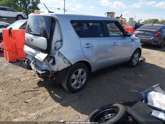 45005389 :رقم المزاد ، KNDJN2A26J7596290 vin ، 2018 Kia Soul مزاد بيع