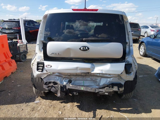 45005389 :رقم المزاد ، KNDJN2A26J7596290 vin ، 2018 Kia Soul مزاد بيع