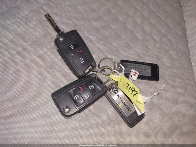 45005408 :رقم المزاد ، 3VV0B7AXXJM088358 vin ، 2018 Volkswagen Tiguan 2.0t S مزاد بيع