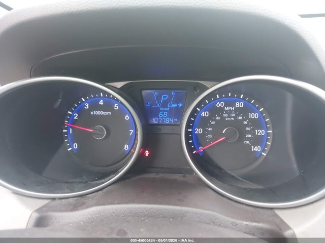 KM8JU3AG8FU058618 Hyundai TUCSON SE