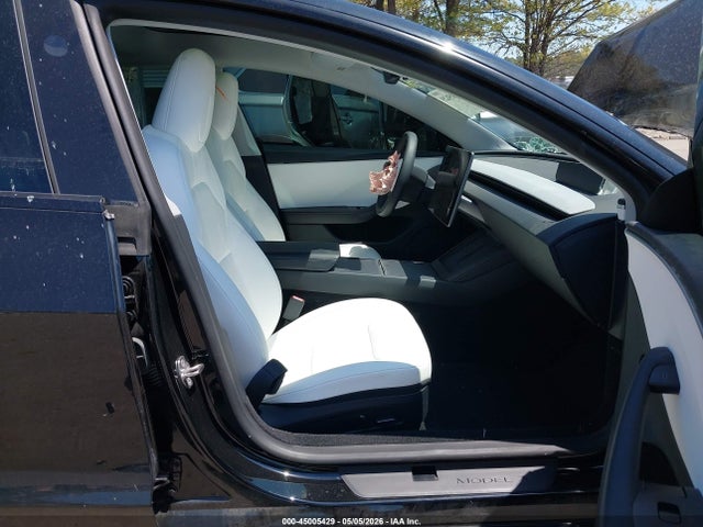 Продаж на аукціоні авто 2024 Tesla Model 3 Long Range Dual Motor All-wheel Drive, vin: 5YJ3E1EB4RF802287, номер лоту: 45005429