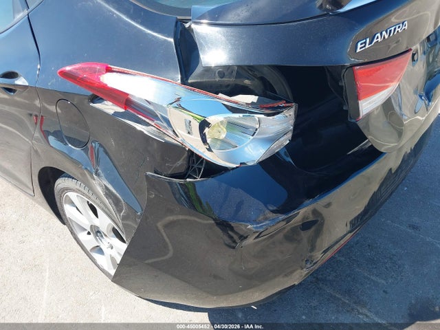 Продажа на аукционе авто 2013 Hyundai Elantra Limited, vin: KMHDH4AE1DU750948, номер лота: 45005452