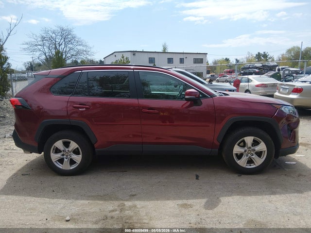 Продажа на аукционе авто 2021 Toyota Rav4 Xle, vin: 2T3P1RFV4MW240284, номер лота: 45005499