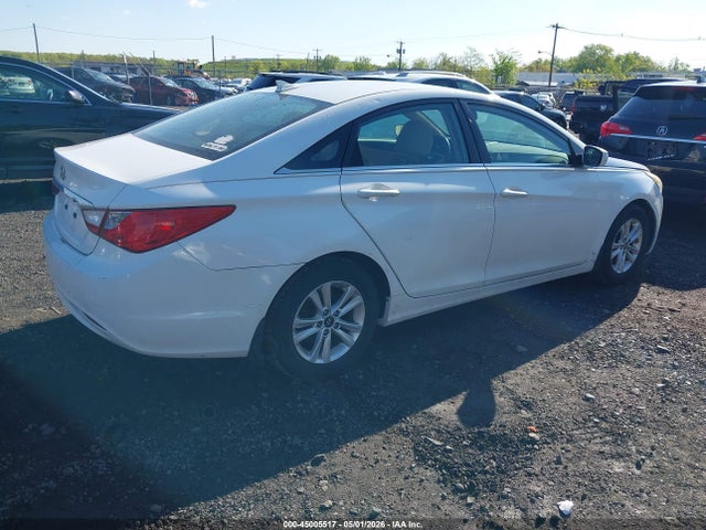 45005517 :رقم المزاد ، 5NPEB4AC7DH743375 vin ، 2013 Hyundai Sonata Gls مزاد بيع