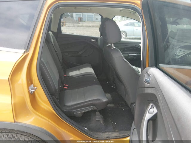 1FMCU0GX6GUB16483 Ford ESCAPE SE