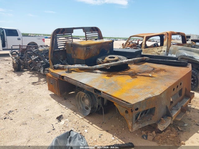 Ford F-450 Chassis 2017 1FD0W4HT9HEB24590 Image 3
