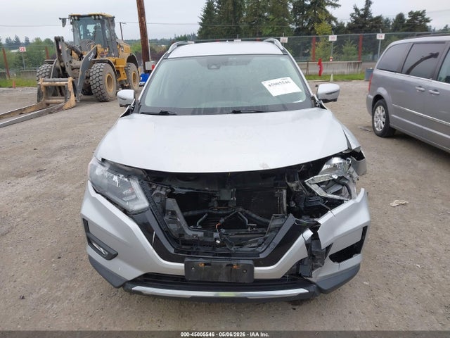 5N1AT2MV4JC732186 Nissan Rogue Sl