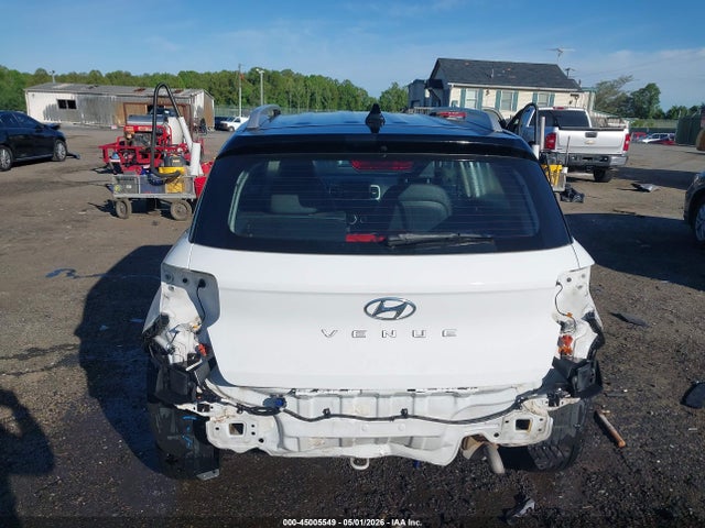 Продажа на аукционе авто 2022 Hyundai Venue Limited, vin: KMHRC8A33NU135815, номер лота: 45005549