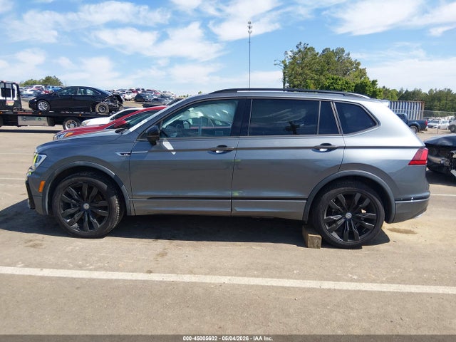 3VV3B7AX5LM146358 Volkswagen Tiguan 2.0t Se/2.0t Se R-line Black/2.0t Sel