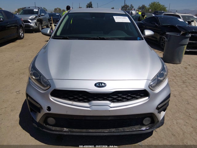3KPF24ADXKE016133 KIA Forte Lxs