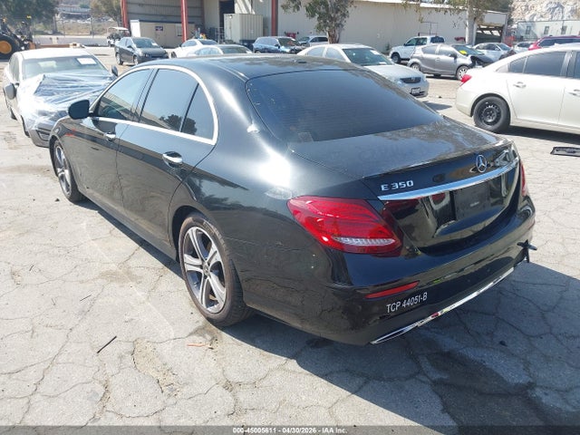 45005611 :رقم المزاد ، WDDZF8DB6LA703980 vin ، 2020 Mercedes-benz E 350 مزاد بيع