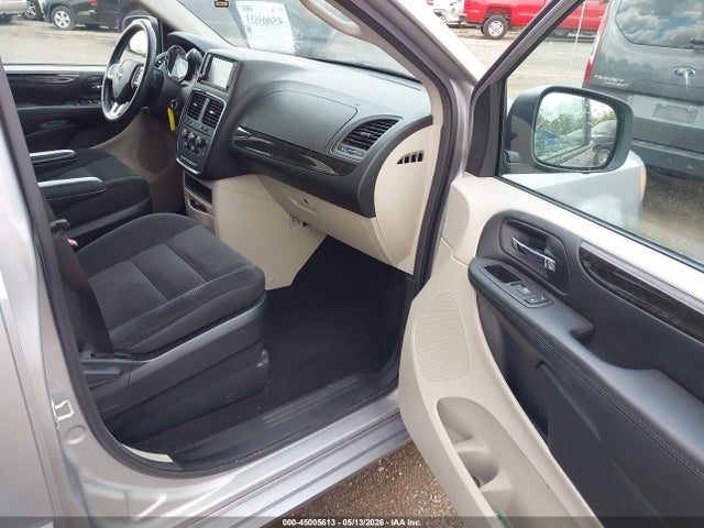 2017 Dodge Grand Caravan Se მანქანა იყიდება აუქციონზე, vin: 2C4RDGBG0HR780565, აუქციონის ნომერი: 45005613