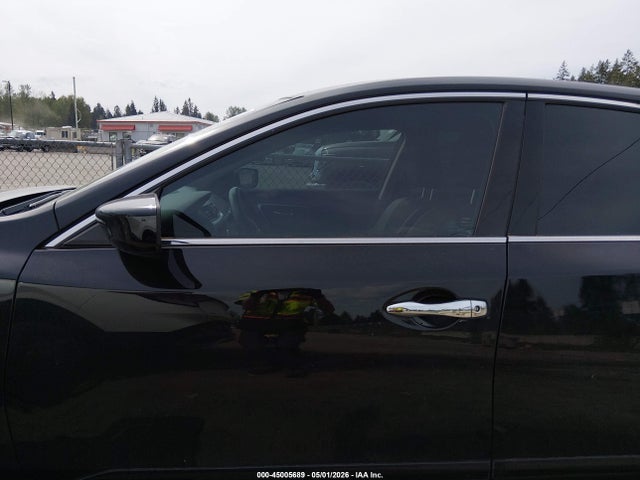 1N4AL3AP2HN326198 Nissan Altima 2.5 Sr