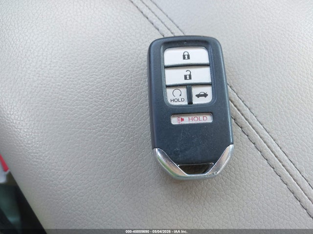 Продажа на аукционе авто 2016 Honda Accord Ex-l, vin: 1HGCR2F95GA215125, номер лота: 45005690