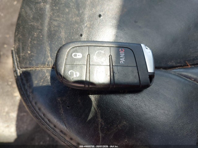 45005705 :رقم المزاد ، 2C3CCAAG1GH273173 vin ، 2016 Chrysler 300 Touring مزاد بيع