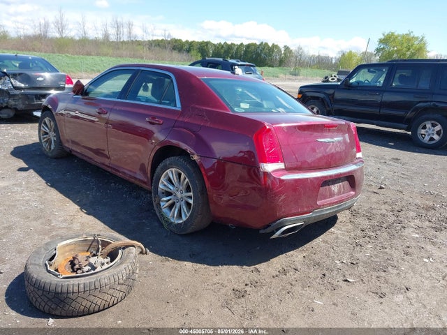 45005705 :رقم المزاد ، 2C3CCAAG1GH273173 vin ، 2016 Chrysler 300 Touring مزاد بيع