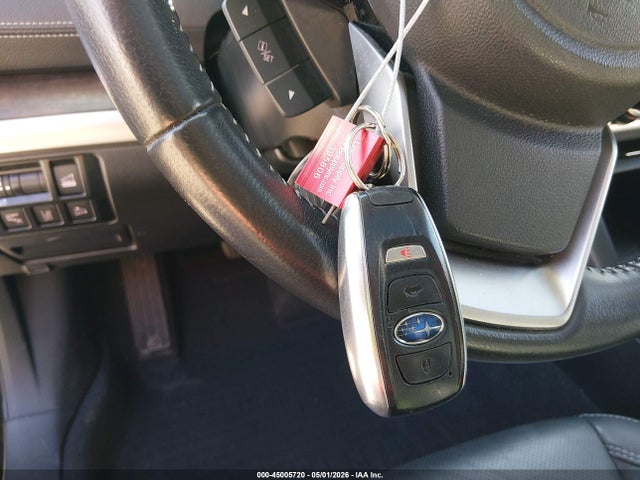 45005720 :رقم المزاد ، 4S4BSANC6J3281812 vin ، 2018 Subaru Outback 2.5i Limited مزاد بيع
