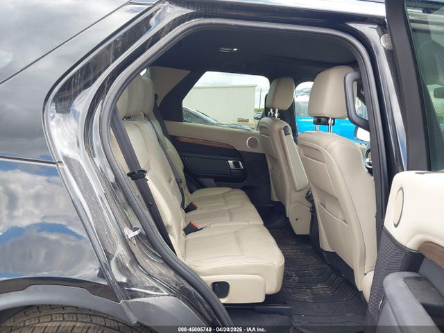 Auction sale of the 2018 Land Rover Discovery Hse, vin: SALRR2RVXJA059052, lot number: 45005749