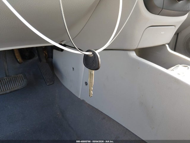 45005766 :رقم المزاد ، KNAFE121375460402 vin ، 2007 Kia Spectra Ex مزاد بيع