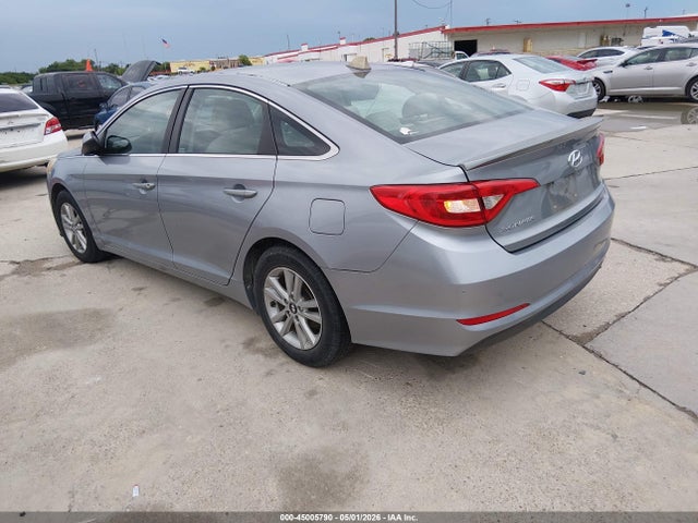 2015 Hyundai Sonata Se მანქანა იყიდება აუქციონზე, vin: 5NPE24AFXFH122287, აუქციონის ნომერი: 45005790