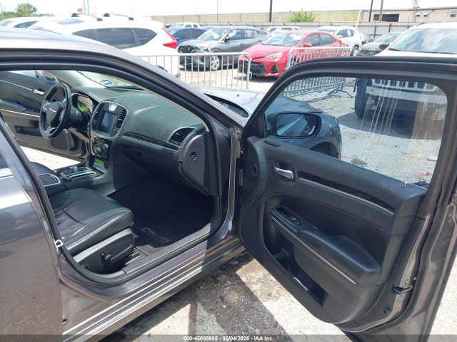 Продаж на аукціоні авто 2016 Chrysler 300 Anniversary Edition, vin: 2C3CCAAG5GH207855, номер лоту: 45005805