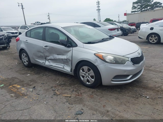 45005816 :رقم المزاد ، KNAFK4A64F5405107 vin ، 2015 Kia Forte Lx مزاد بيع