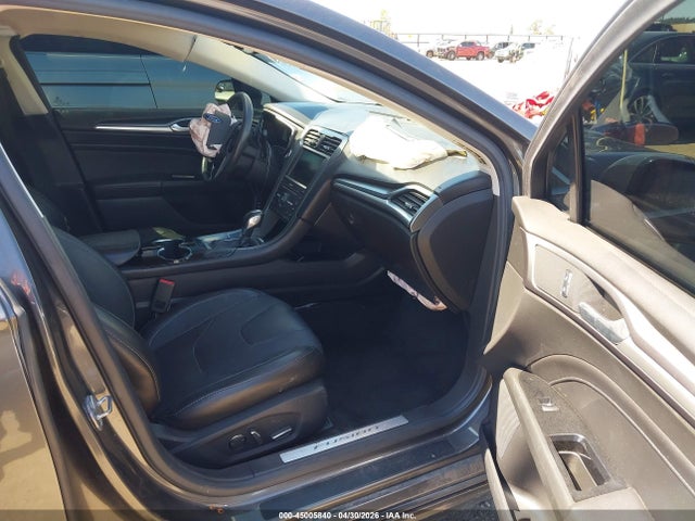 3FA6P0K94GR135337 Ford Fusion Titanium