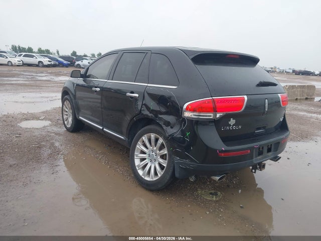 45005854 :رقم المزاد ، 2LMDJ6JKXFBL25991 vin ، 2015 Lincoln Mkx مزاد بيع
