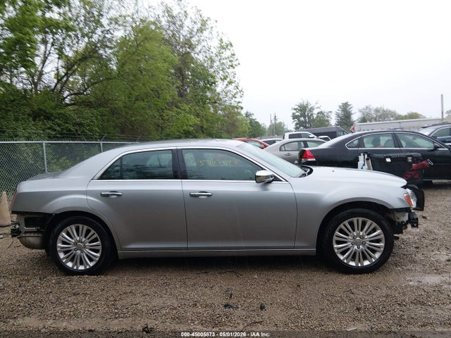 Продаж на аукціоні авто 2014 Chrysler 300c Awd, vin: 2C3CCAKG4EH169983, номер лоту: 45005873