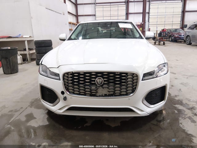 SAJBG4FX0NCY90815 Jaguar Xf Se P250 Rwd Automatic