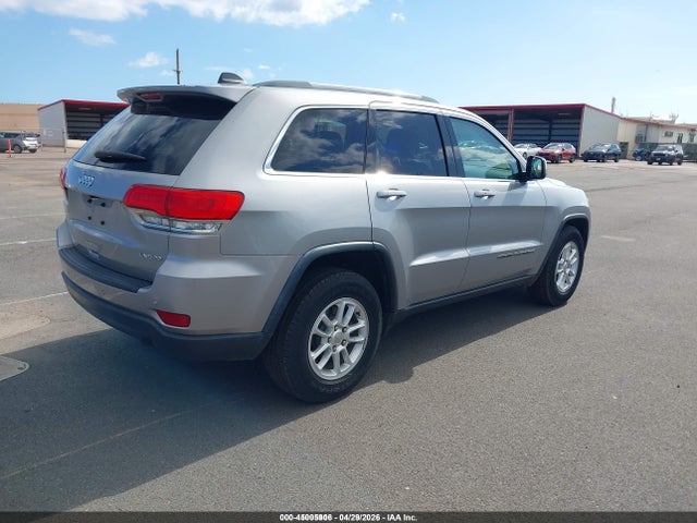 1C4RJEAG5JC397332 Jeep Grand Cherokee Laredo E 4x2