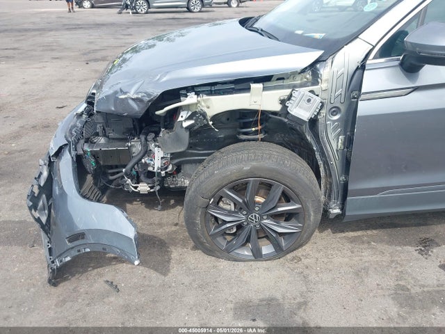 Продажа на аукционе авто 2022 Volkswagen Tiguan 2.0t Se, vin: 3VV3B7AX2NM170698, номер лота: 45005914