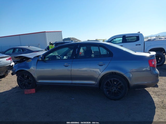 45005942 :رقم المزاد ، 3VWPF71K96M808761 vin ، 2006 Volkswagen Jetta Value Edition مزاد بيع