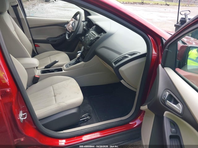 Продаж на аукціоні авто 2016 Ford Focus Se, vin: 1FADP3K29GL327900, номер лоту: 45005944
