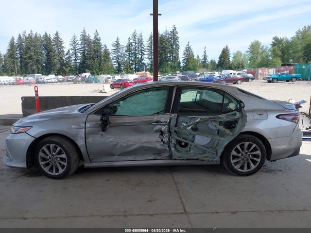 2021 Toyota Camry Le Awd მანქანა იყიდება აუქციონზე, vin: 4T1R11BK6MU021163, აუქციონის ნომერი: 45005964